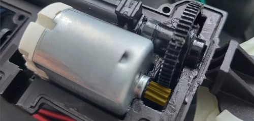 Mosiężna Zębatka Mechanizmu Zamykania Ramion do Thermomix TM5 _ TM6.jpg