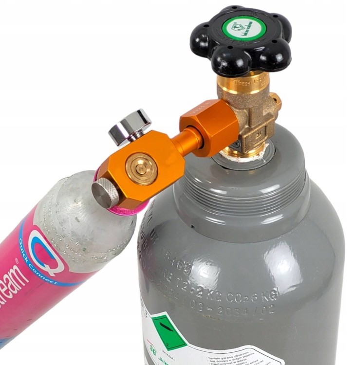Przetoczka-Adapter-Sodastream-Art-Duo-Terra-Quick-Connect-Pink.jpg